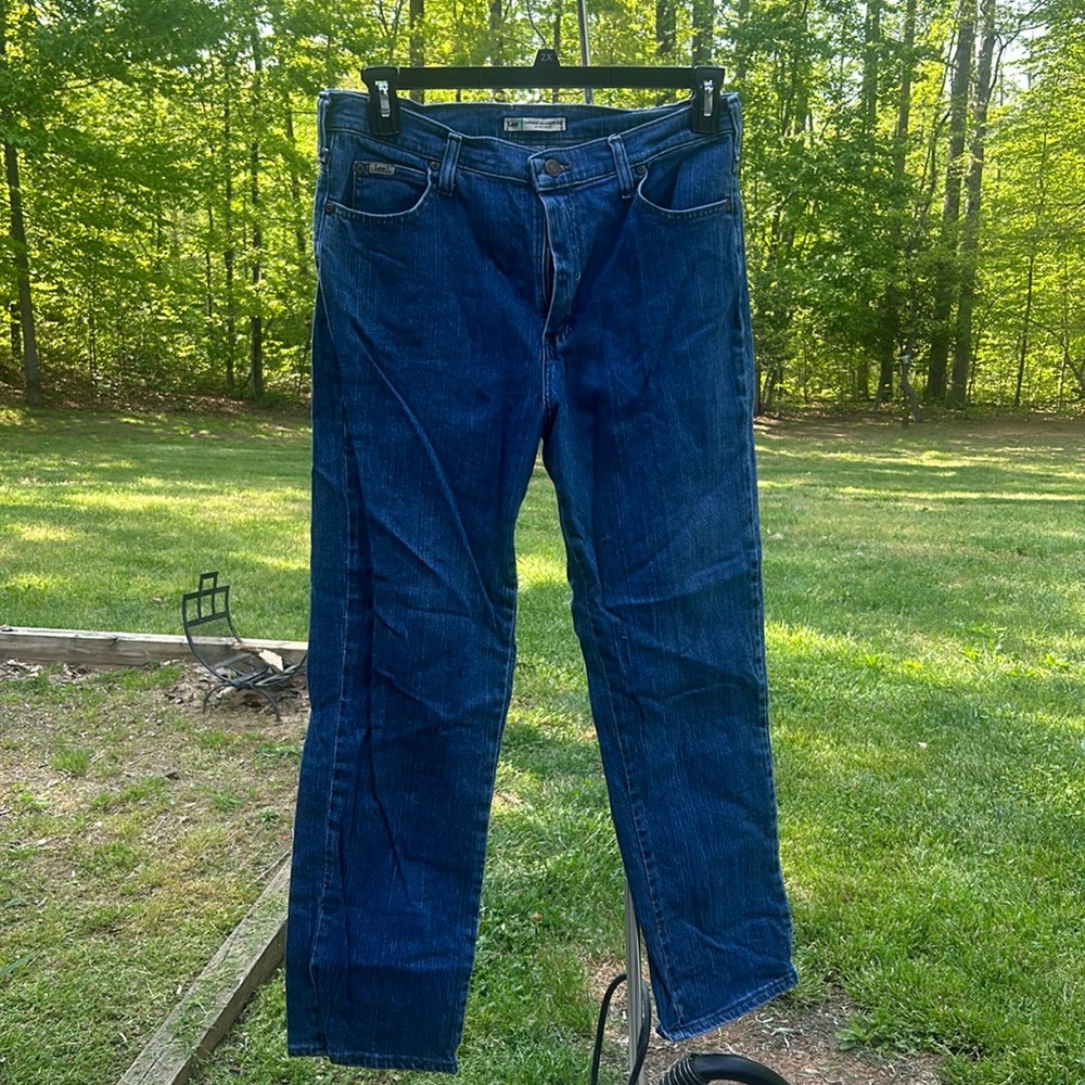 3 pairs Lee relaxed straight leg jeans sz 10